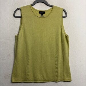 Classiques Entier Citron Green 100% Cashmere Sleeveless vest top
